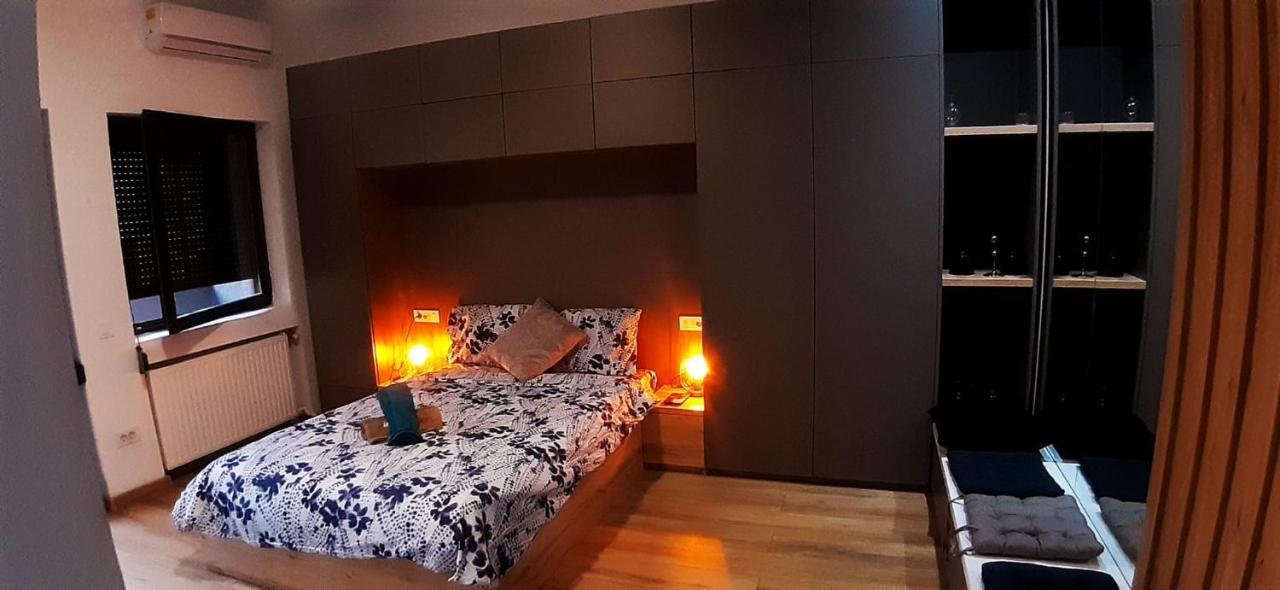 Best Ambiance Apartment And Vew In Center Bukarest Exteriör bild