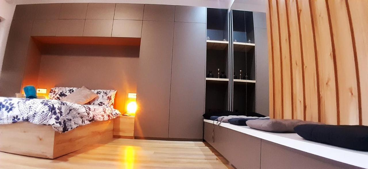 Best Ambiance Apartment And Vew In Center Bukarest Exteriör bild
